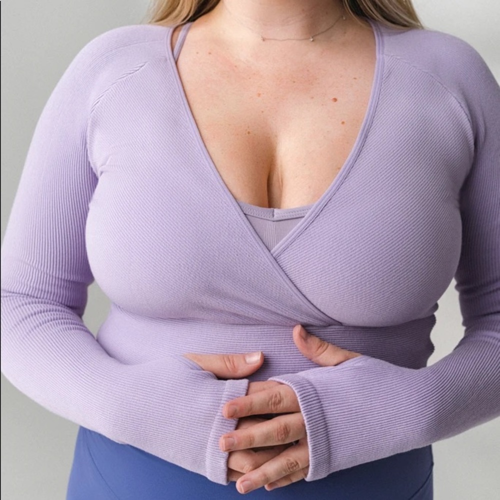 🔮 Infinity Wrap Top Balance Athletica Celestite